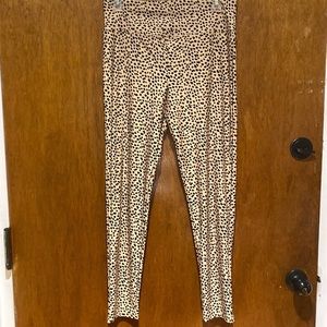 Forever 21 High rise cheetah leggings L
